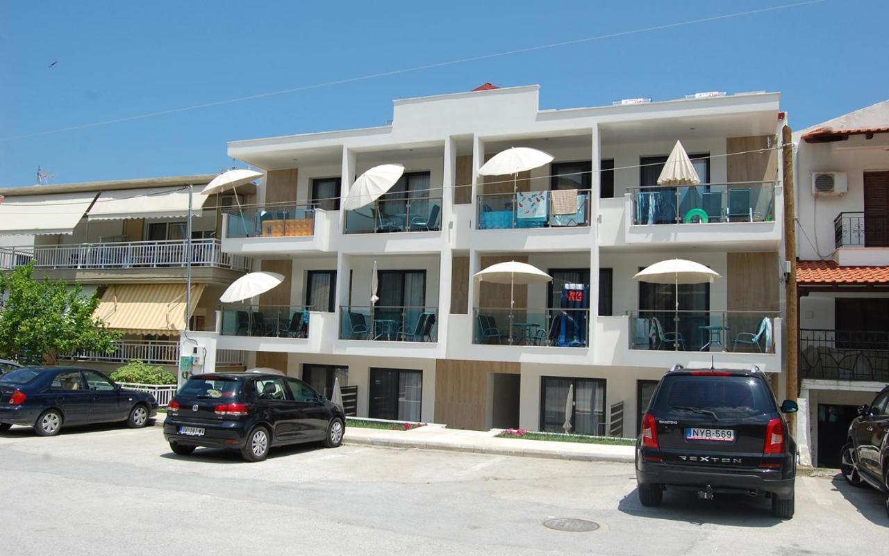 Apartamento Sarti Holidays Exterior foto