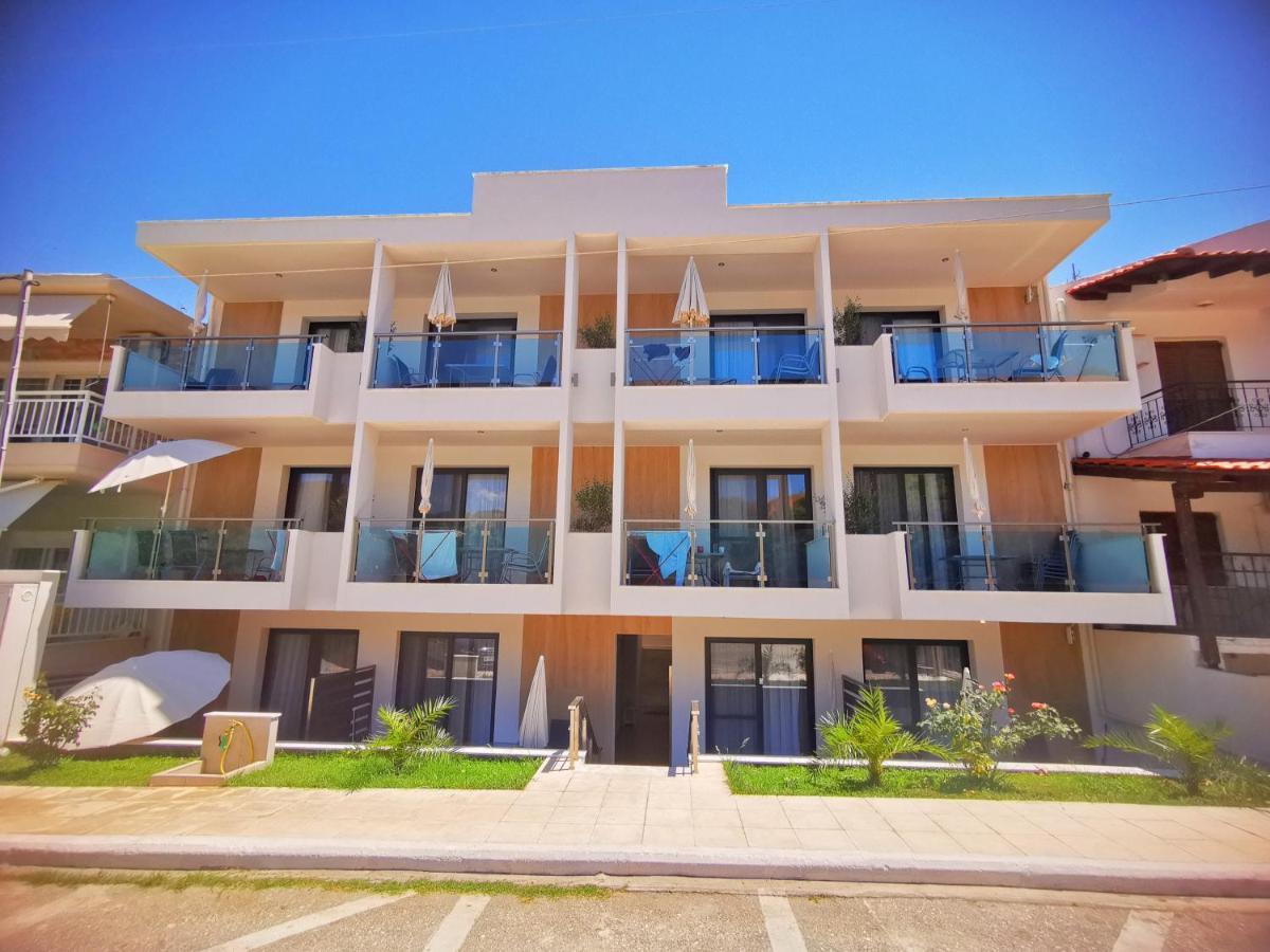 Apartamento Sarti Holidays Exterior foto